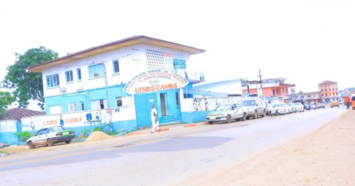 Établissement LYMES-CAMES à Libreville
